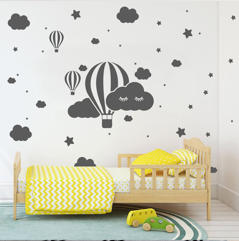 Balloons and clouds wall stickers